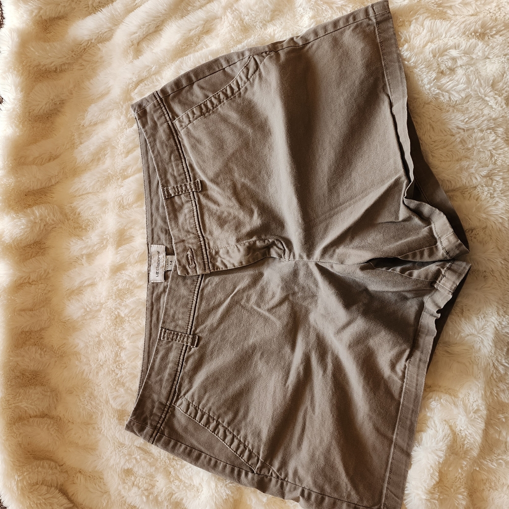Liz Claiborne Classic Tan Shorts